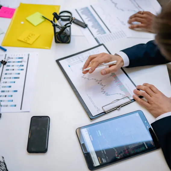 Administració i Finances