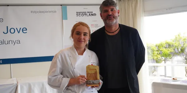 528275935604f1dcd45e0c